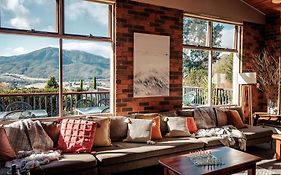Myee Alpine Retreat
